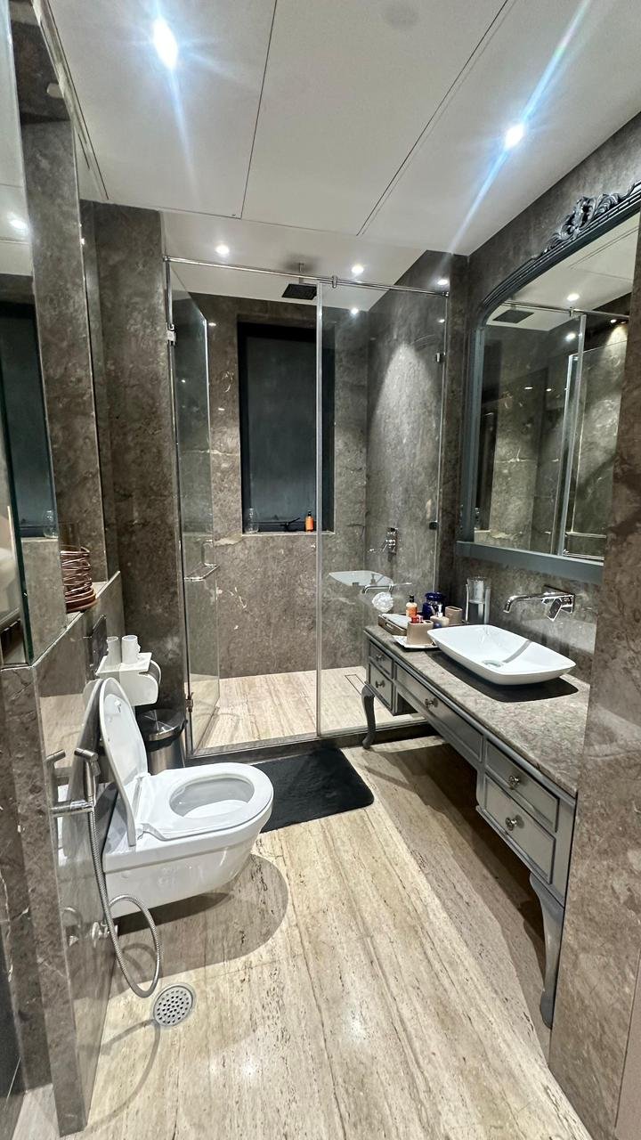 Builder Floor With Terrace Fully Furnished Available for rent in A-Block, DLF Phase-1